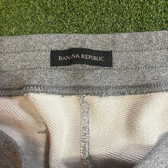 Men’s banana republic sweatpants - Picture 2 of 3
